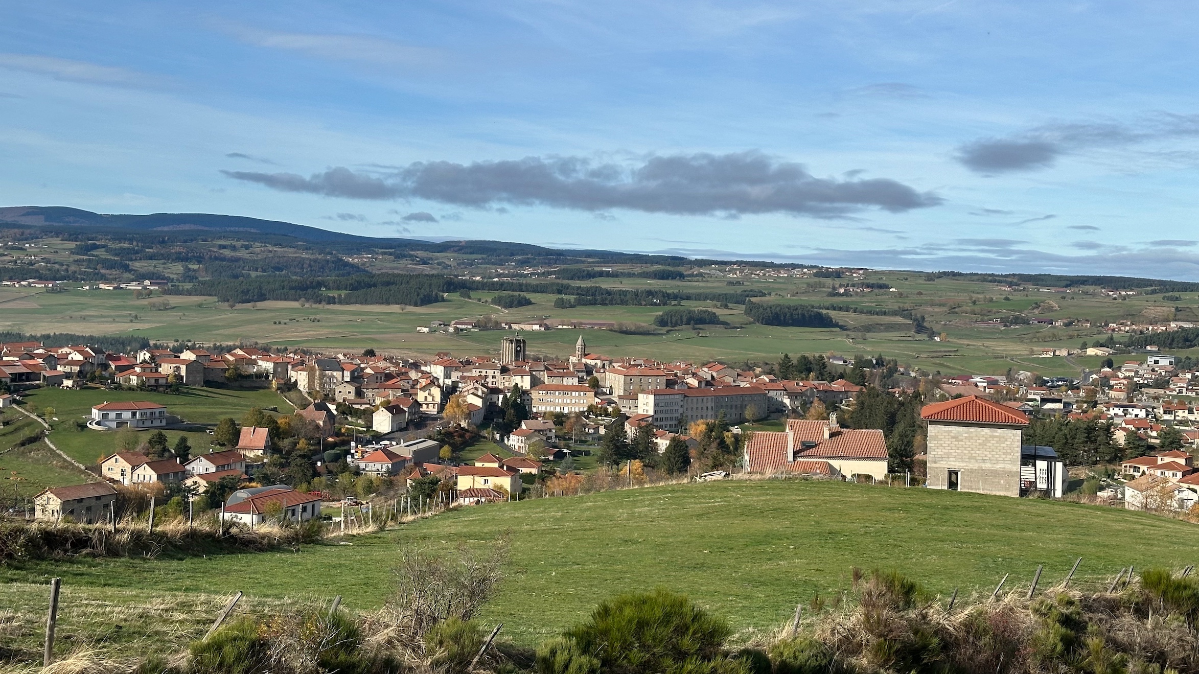 Vue panoramique saugues